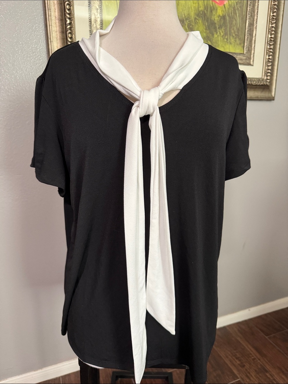 Notations Black Short-Sleeve Tee with White Tie Neck Scarf